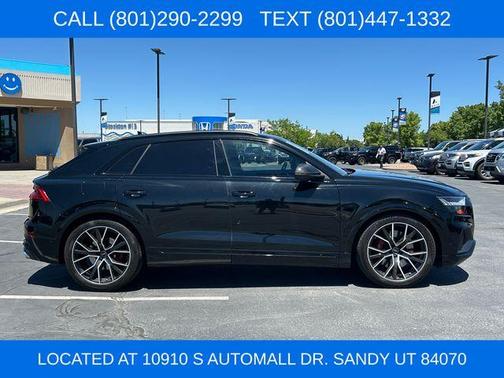 Mythos Black Metallic 2023 Audi SQ8 4.0T Prestige
