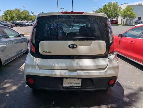 Clear White 2019 Kia Soul Base