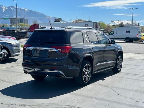 Iridium Metallic 2019 GMC Acadia Denali