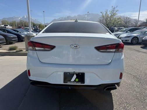 Quartz White Pearl 2019 Hyundai SONATA SEL