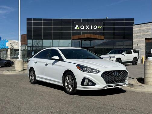 Quartz White Pearl 2019 Hyundai SONATA SEL