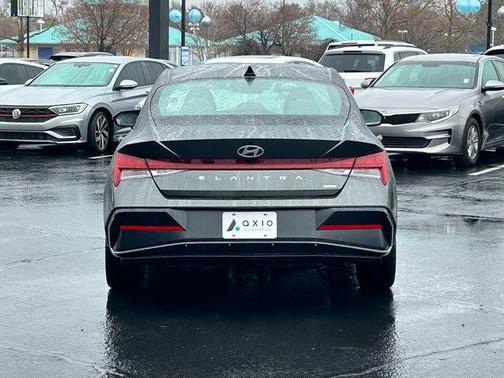 2025 Hyundai ELANTRA HEV Limited