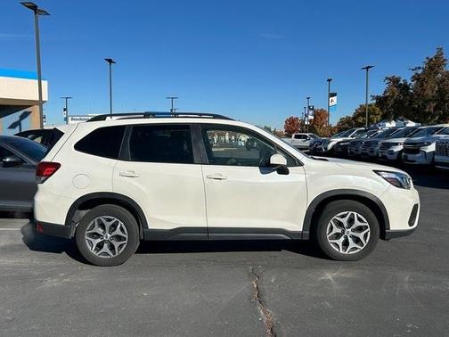 2020 Subaru Forester Premium