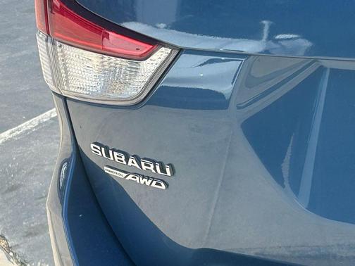 Horizon Blue Pearl 2023 Subaru Forester 2.5i Premium