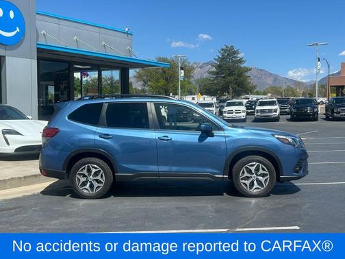Horizon Blue Pearl 2023 Subaru Forester 2.5i Premium