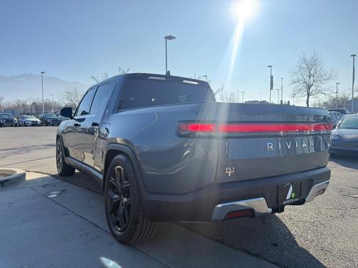 2023 Rivian R1T Adventure Quad Motor Large Pack