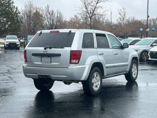 2007 Jeep Grand Cherokee Laredo