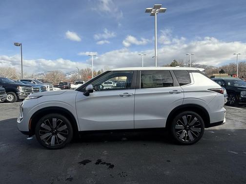 2026 Mitsubishi Outlander 