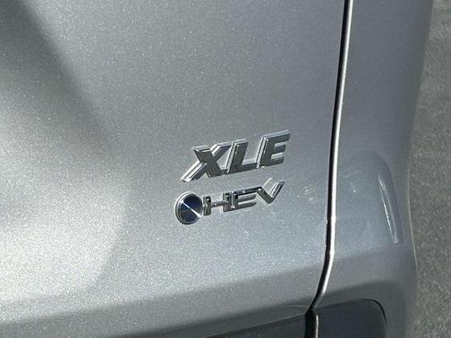 2025 Toyota RAV4 Hybrid XLE Premium