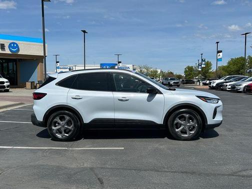 Silver Metallic 2025 Ford Escape ST-Line