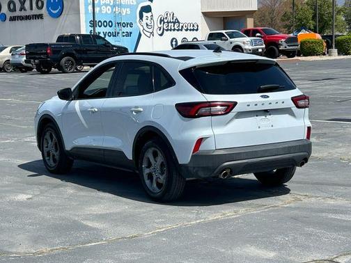 Silver Metallic 2025 Ford Escape ST-Line