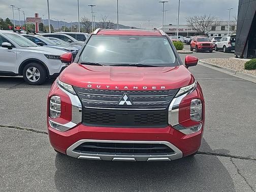 2025 Mitsubishi Outlander PHEV