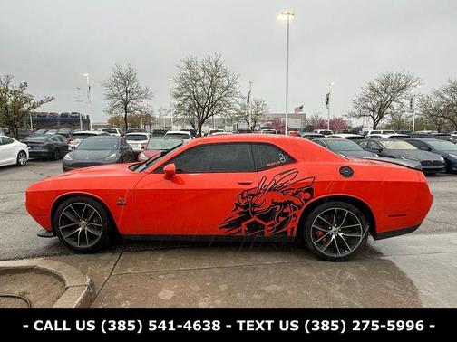 Go Mango! 2018 Dodge Challenger R/T Scat Pack