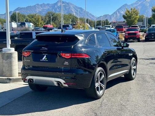 2019 Jaguar F-PACE S