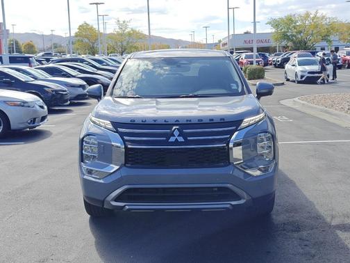 2025 Mitsubishi Outlander