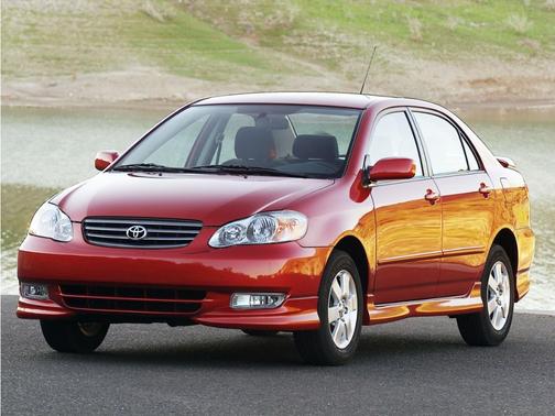Silver 2004 Toyota Corolla LE