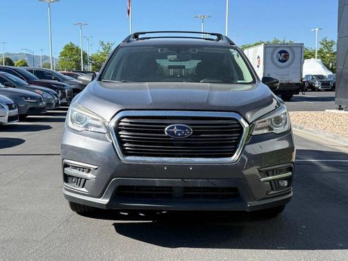 Magnetite Gray Metallic 2021 Subaru Ascent Limited 8-Passenger