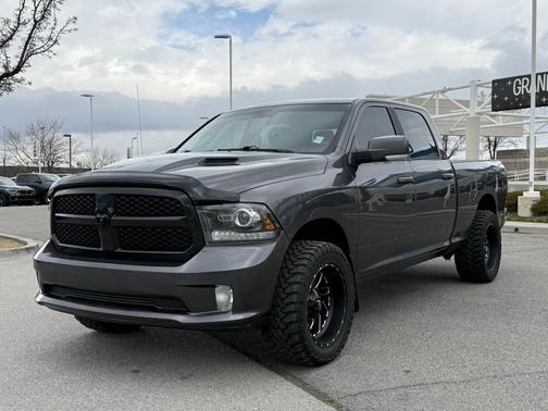 2017 RAM 1500 Sport