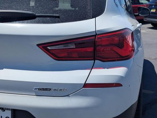 Alpine White 2018 BMW X2 sDrive28i