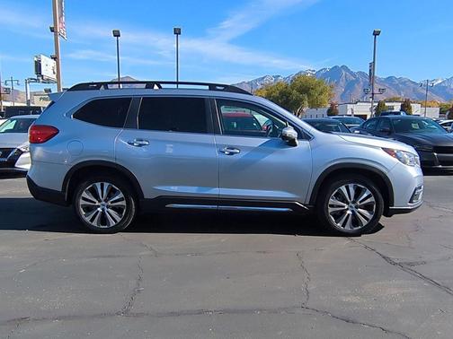 2022 Subaru Ascent Limited 7-Passenger