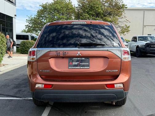 2014 Mitsubishi Outlander SE