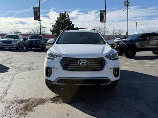 2019 Hyundai Santa Fe XL SE