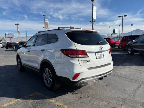 2019 Hyundai Santa Fe XL SE