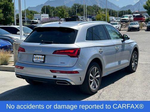 2022 Audi Q5 45 S line quattro Premium