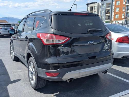 Tuxedo Black 2015 Ford Escape SE