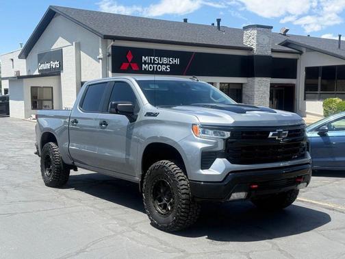Sterling Gray Metallic 2024 Chevrolet Silverado 1500 LT Trail Boss