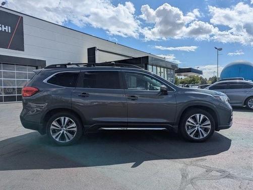 2022 Subaru Ascent Limited 8-Passenger