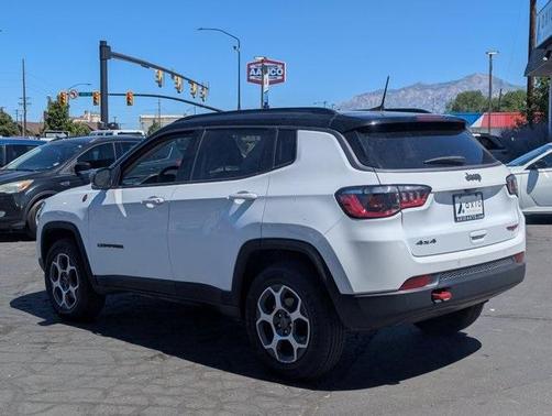 2022 Jeep Compass Trailhawk