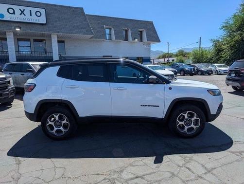 2022 Jeep Compass Trailhawk