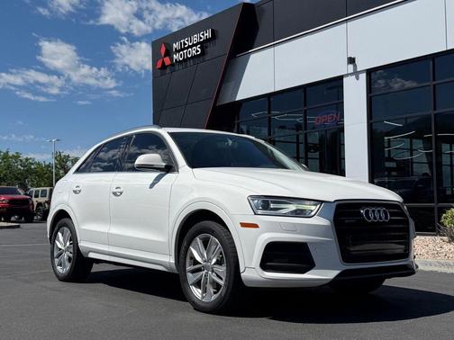 White 2016 Audi Q3 2.0T Premium Plus
