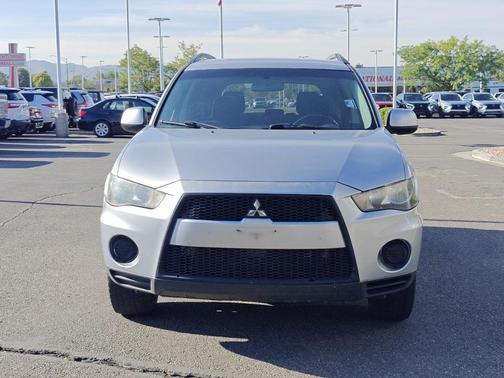 2012 Mitsubishi Outlander ES