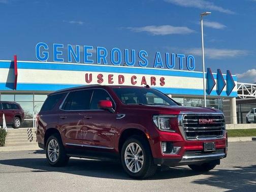 2023 GMC Yukon SLT