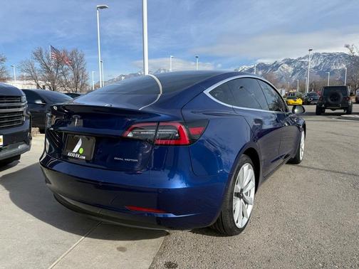2020 Tesla Model 3 Long Range