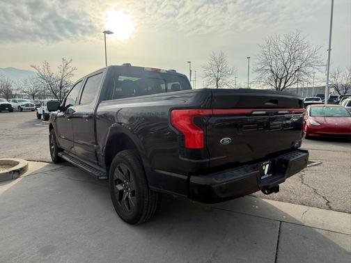 2023 Ford F-150 Lightning LARIAT