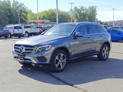 2017 Mercedes-Benz GLC 300 Base 4MATIC