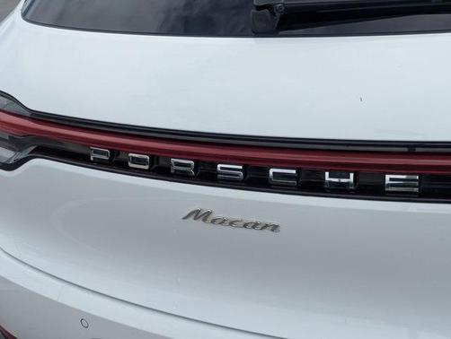 2019 Porsche Macan Base