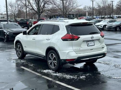 2017 Nissan Rogue Hybrid SL
