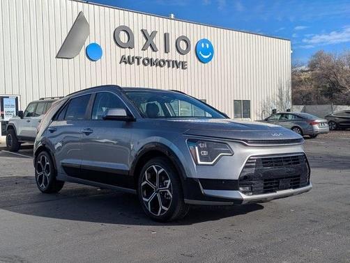 2023 Kia Niro SX Touring