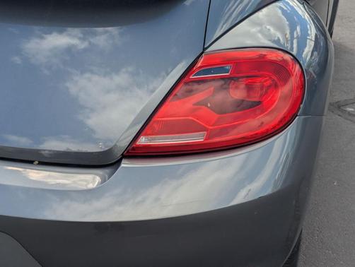 Platinum Gray Metallic 2013 Volkswagen Beetle 2.5L