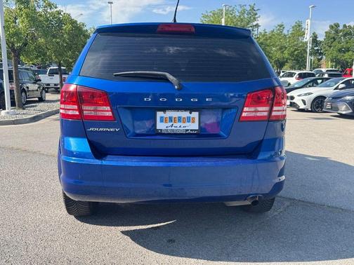 Blue Streak Pearlcoat 2015 Dodge Journey SE