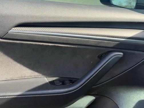 2021 Tesla Model 3 Performance