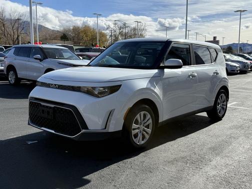 2023 Kia Soul LX