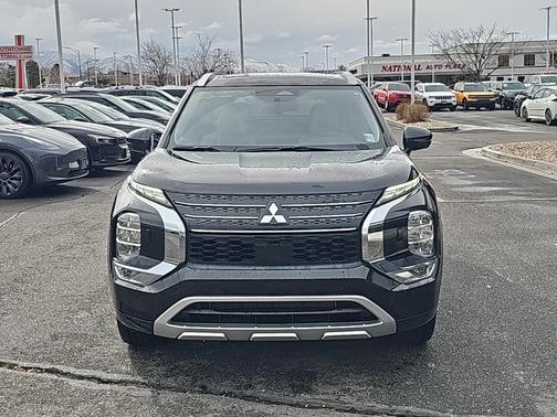2025 Mitsubishi Outlander PHEV SEL