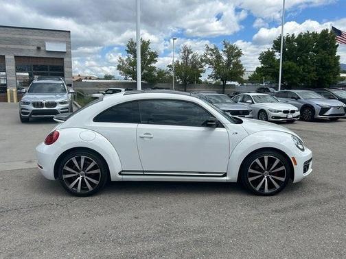 2014 Volkswagen Beetle 2.0T R-Line