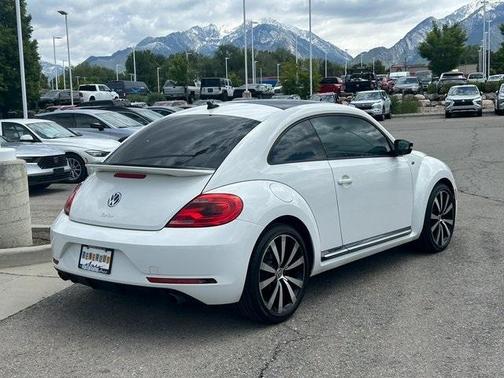 2014 Volkswagen Beetle 2.0T R-Line