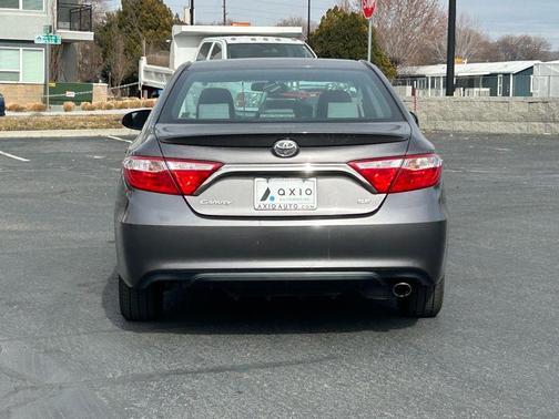 2017 Toyota Camry 